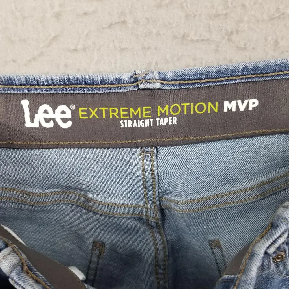 Lee Jeans Mens 30x30 Blue Extreme Motion MVP Straight Taper Stretch Comfort